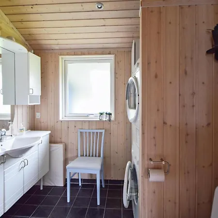 Two-bedroom In Juelsminde * Sønderby